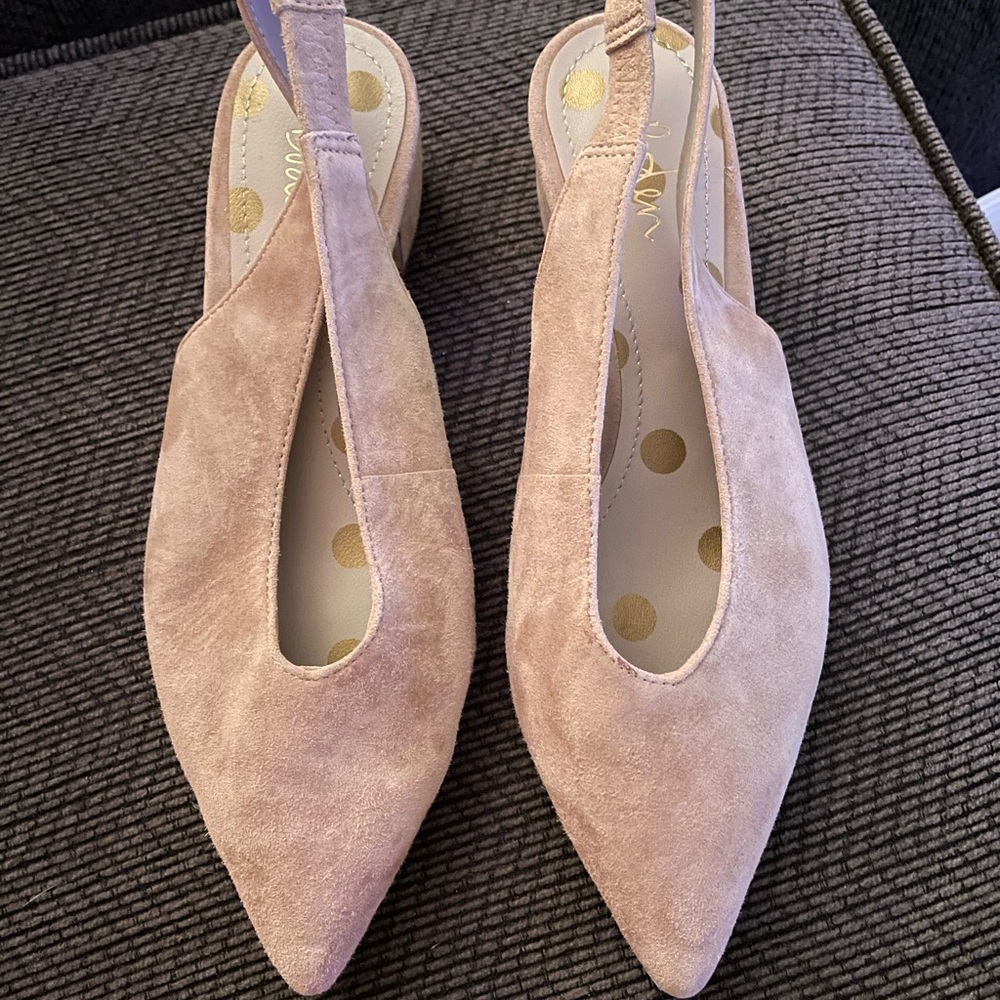 Boden Pointed Toe Chunky Heel